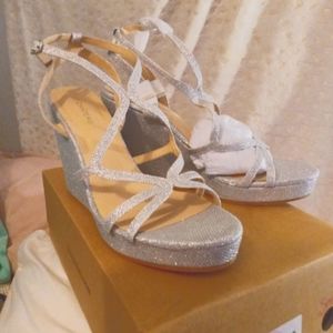 Le chateau silver sparkly dress shoes for Christmas